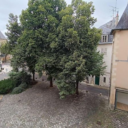 Hotel Le Remigny XVII Siecle Nevers Exterior foto